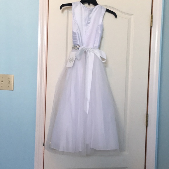 Special occasion white dress for girls. - Picture 4 of 6